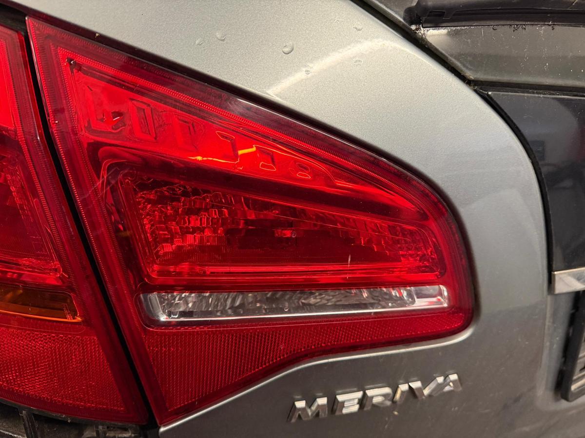 Opel Meriva B original R&uuml;cklicht R&uuml;ckleuchte innen links Vorfacelift BJ10